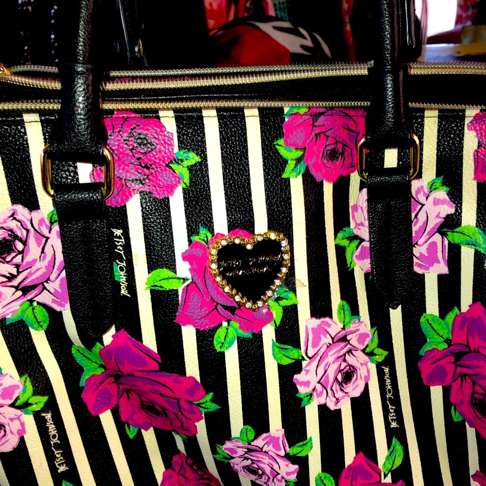 Betsey Johnson purse